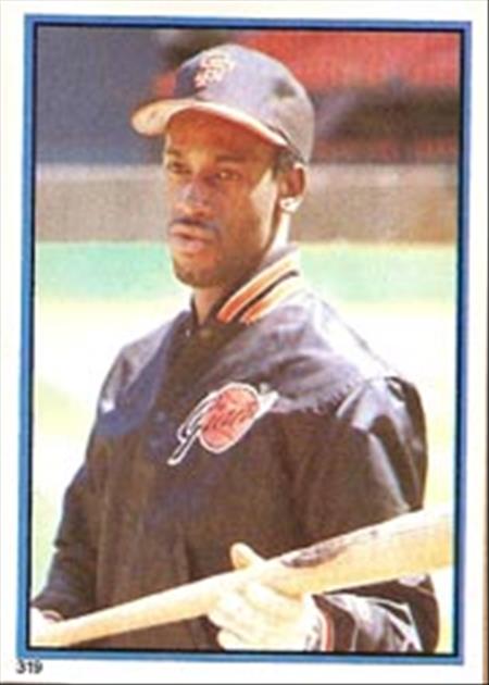 1983 Topps Baseball Stickers     319     Chili Davis